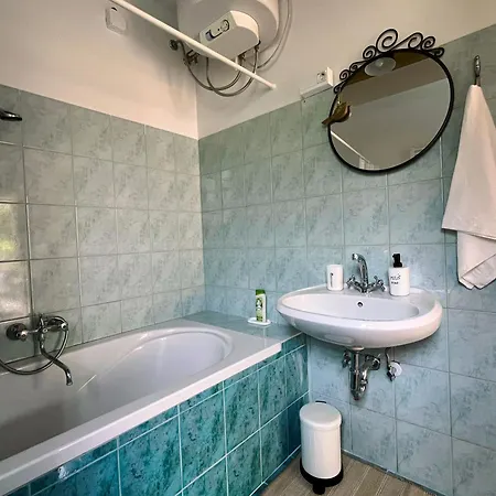 Vineyard Kovacnica Casa de Férias Semic